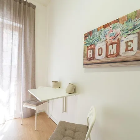 Stazione-aeroporto Apartment